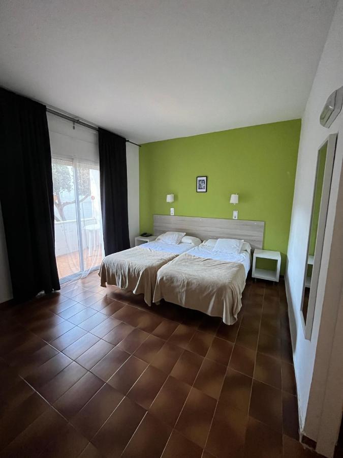 Plaza Miami - Sólo Adultos